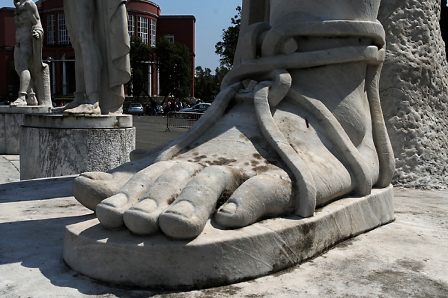 Stadio dei marmi 350